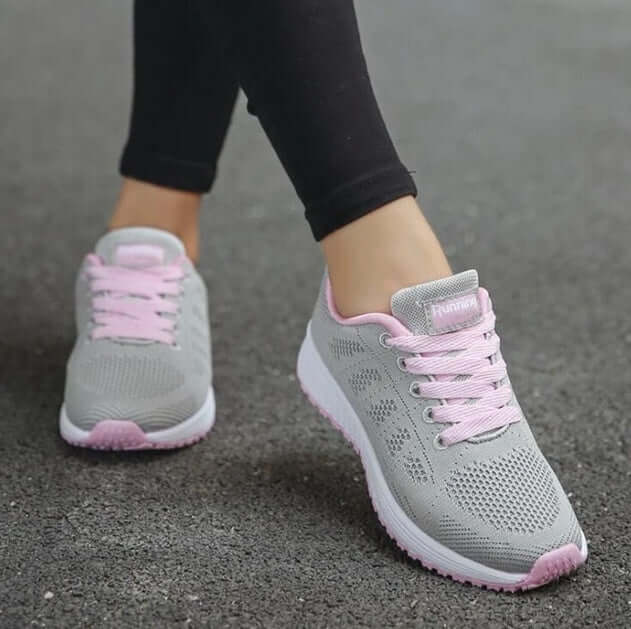 🔥 Women's Sports Sneakers – Lightweight, Breathable Running Shoes