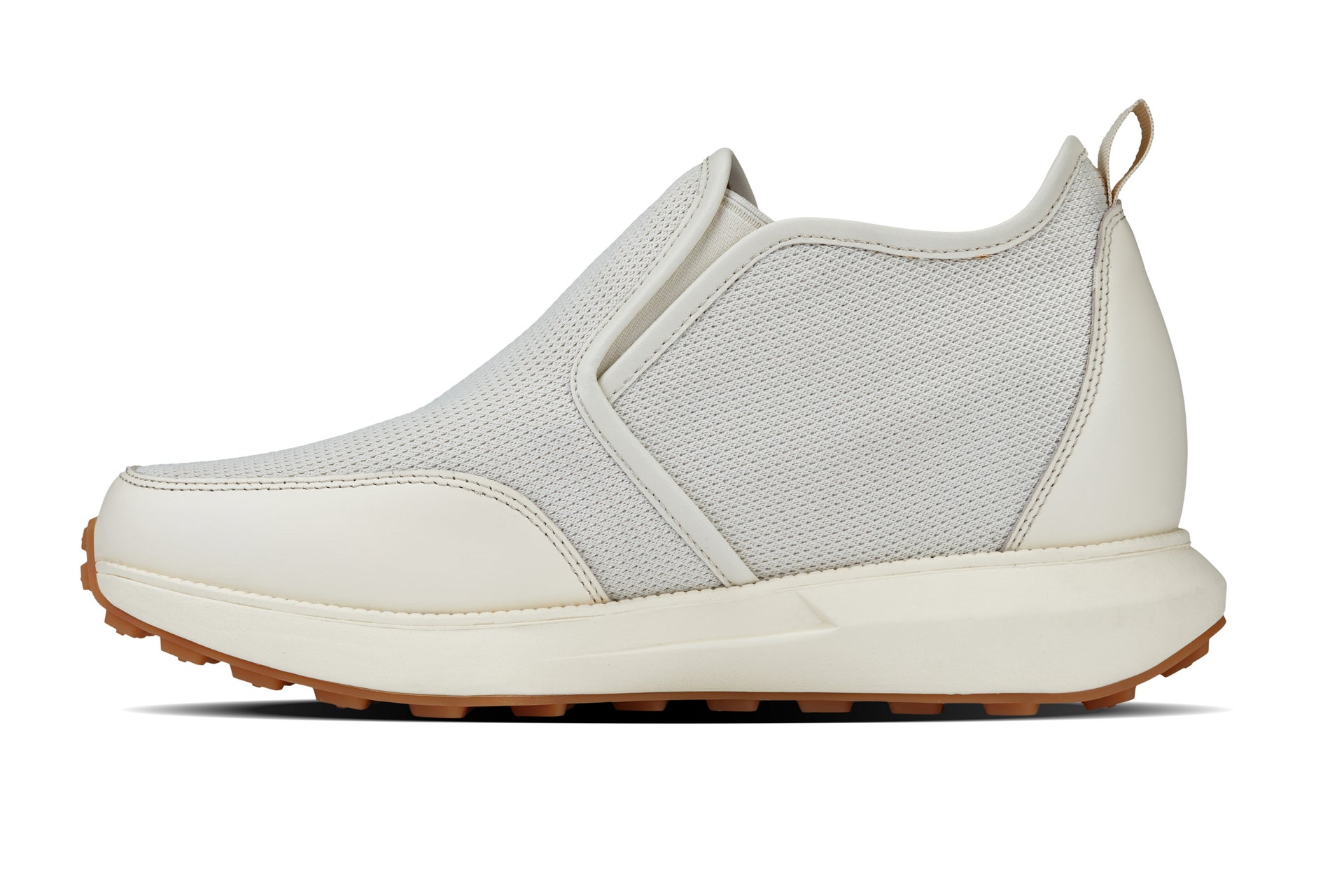 CALTO J1434 height-increasing casual sneakers in off-white with a chunky sole and breathable mesh design.