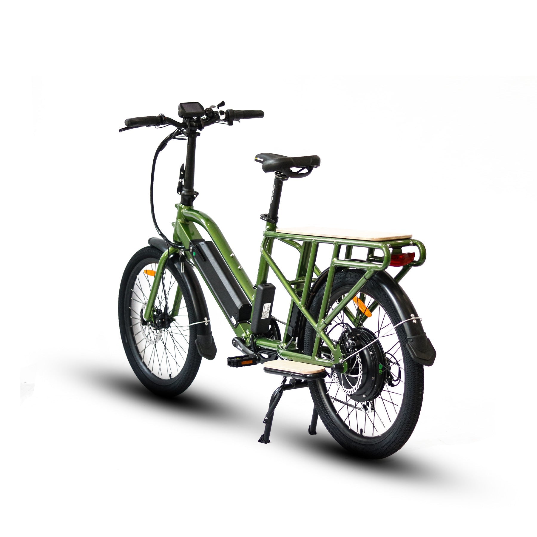 MAX-CARGO E-Bike specifications featuring a stylish green frame and rear rack for cargo.